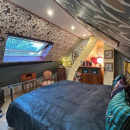 White Rabbit House Bed & Breakfast