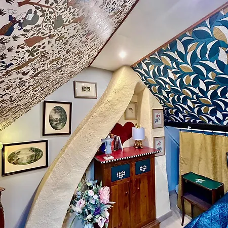 White Rabbit House *